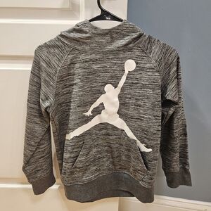 Gray kids hoodie with Jordan Logo
